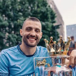 Mateo Kovačić Pets