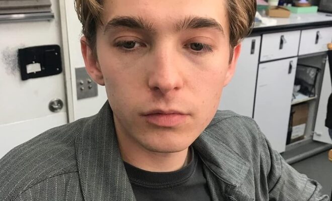 Austin Abrams Pets