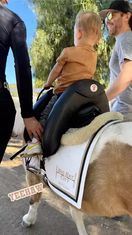 Kaley Cuoco daughter Matilda first horseriding lesson