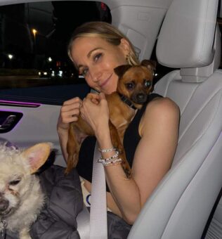 Nikki Glaser Pets