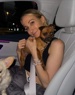 Nikki Glaser Pets