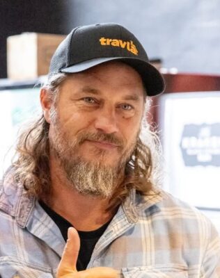 Travis Fimmel Pets