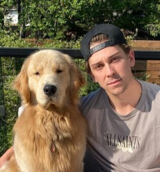 Dylan Strome Pets