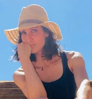 Daniela Ruah Pets