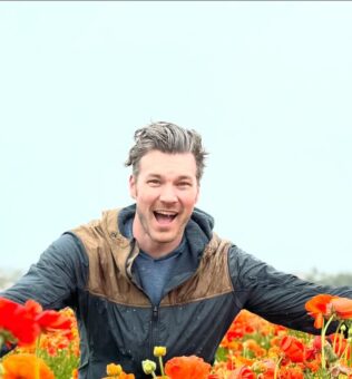 Derek Theler Pets