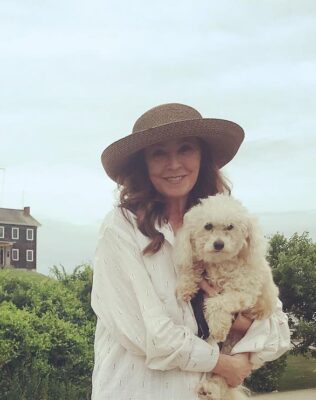 Wendy Makkena Pets