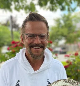 Carmine Giovinazzo Pets