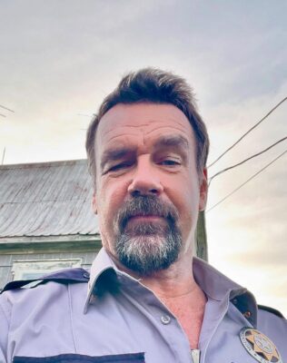 David James Elliott Pets
