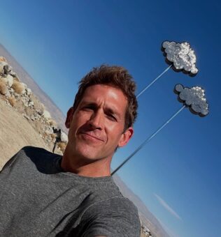 Eric Szmanda Pets