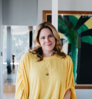Mary McCormack Pets