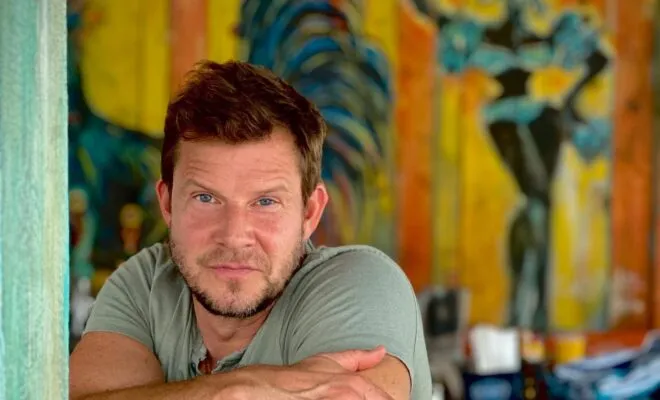 Eric Mabius Pets