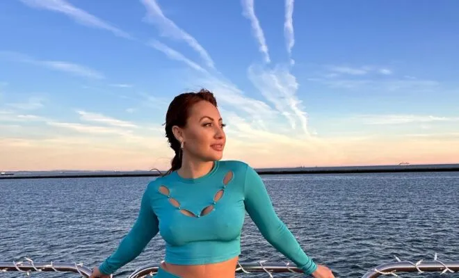 Francia Raisa Pets