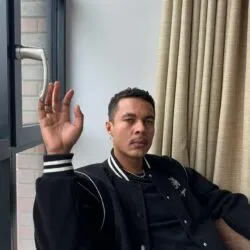 Ismael Cruz Córdova Pets