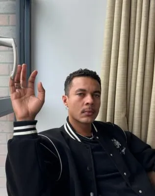 Ismael Cruz Córdova Pets